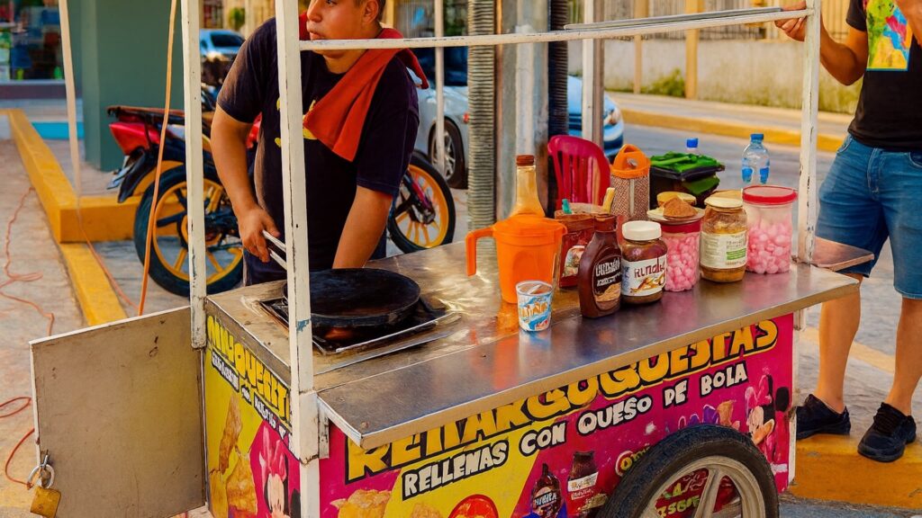 Уличная тележка с marquesitas в Канкуне