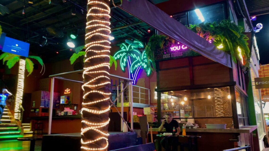 Ночная жизнь Канкуна — огни, море и клубы вдоль побережья