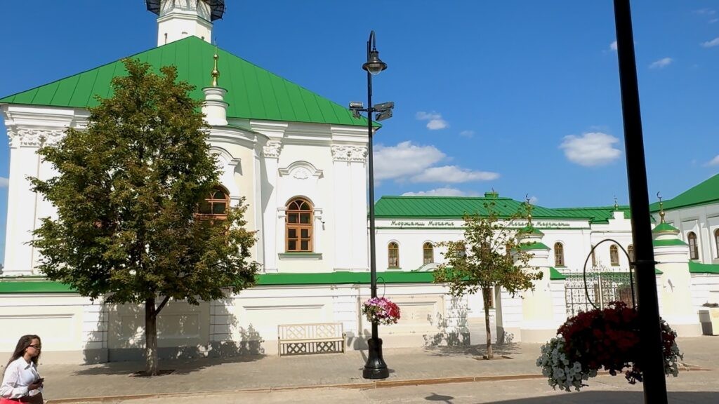 Мечеть Марджани Казань — белые стены и бирюзовые купола