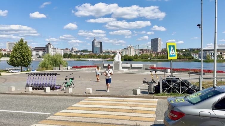 Озеро Кабан в Казани отзывы туристов панорама набережной и вид на город