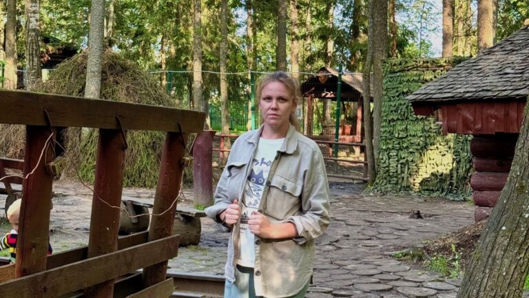 Семейная прогулка по Парку Патриот под Кубинкой во время поездки с детьми — честный отзыв о посещении комплекса